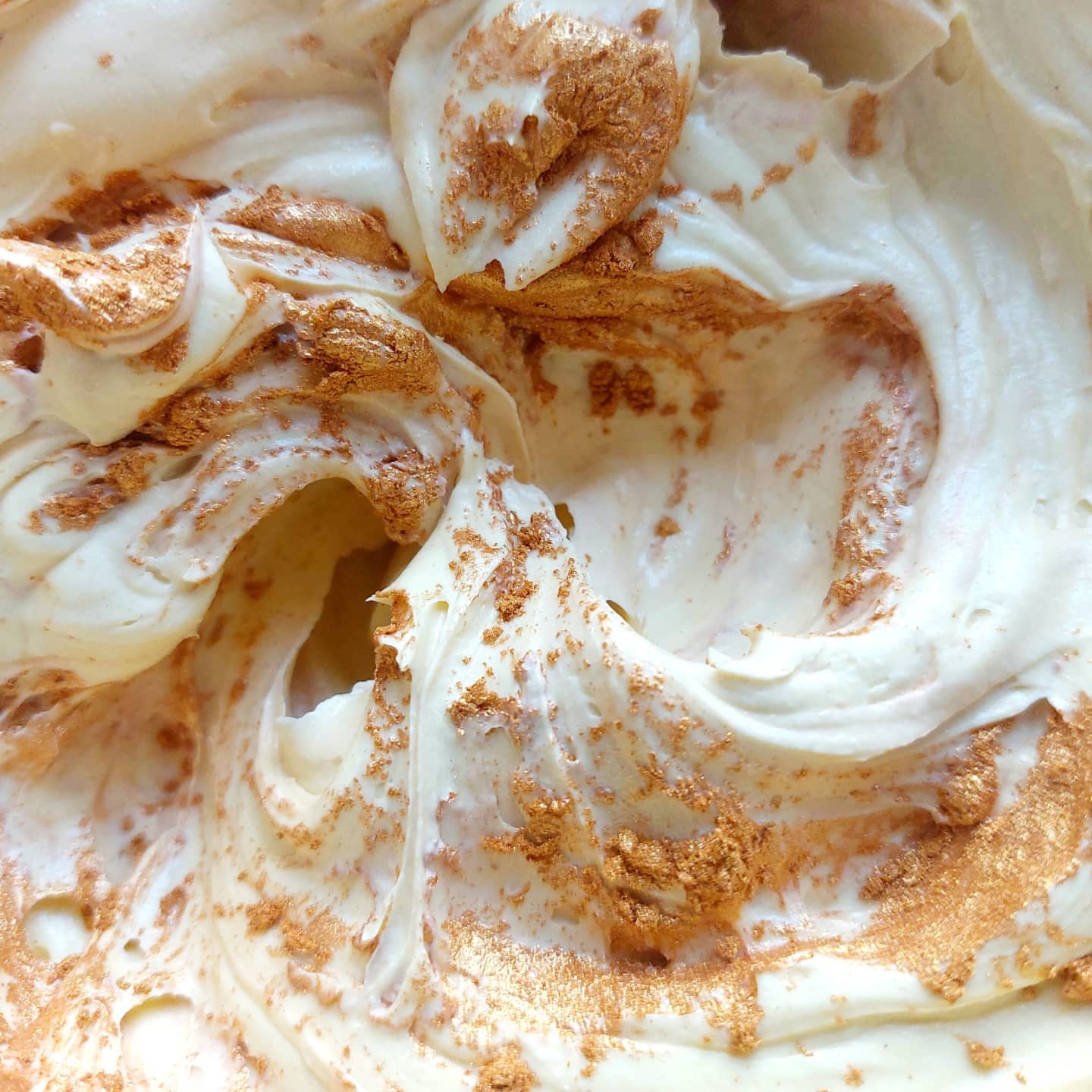 COOKIE-DOODLE WHIPPED BUTTER